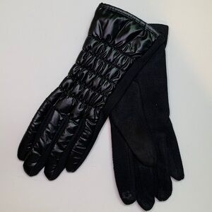 NWOT London Fog Black Quilted Winter Gloves